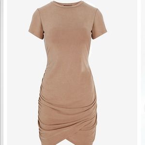 Express NWT Sueded Jersey Ruched T-Shirt Dress in Blush Taupe - Tan XL